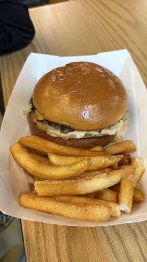 Photo of Fahrenheit Halal - 136 E Army Trail Rd, Glendale Heights, IL 60139