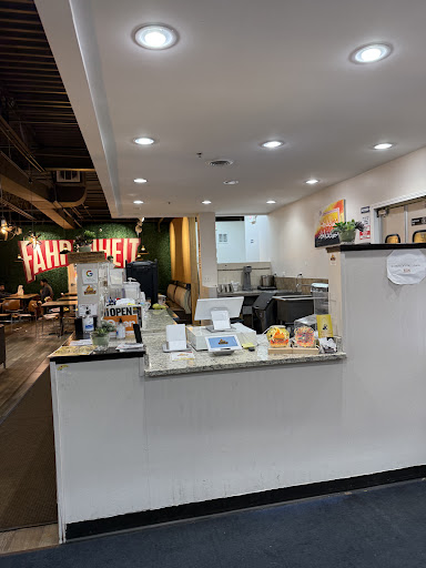 Photo of Fahrenheit Halal - 136 E Army Trail Rd, Glendale Heights, IL 60139