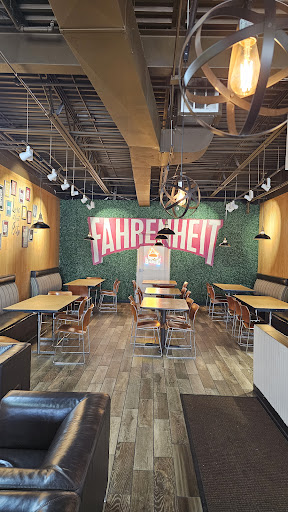 Photo of Fahrenheit Halal - 136 E Army Trail Rd, Glendale Heights, IL 60139