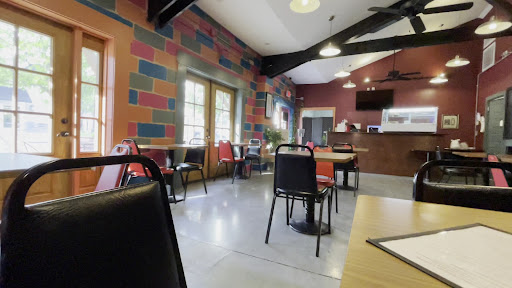 Photo of Petra Mediterranean & Middle Eastern Cuisine - 37 Bank St, New Albany, IN 47150