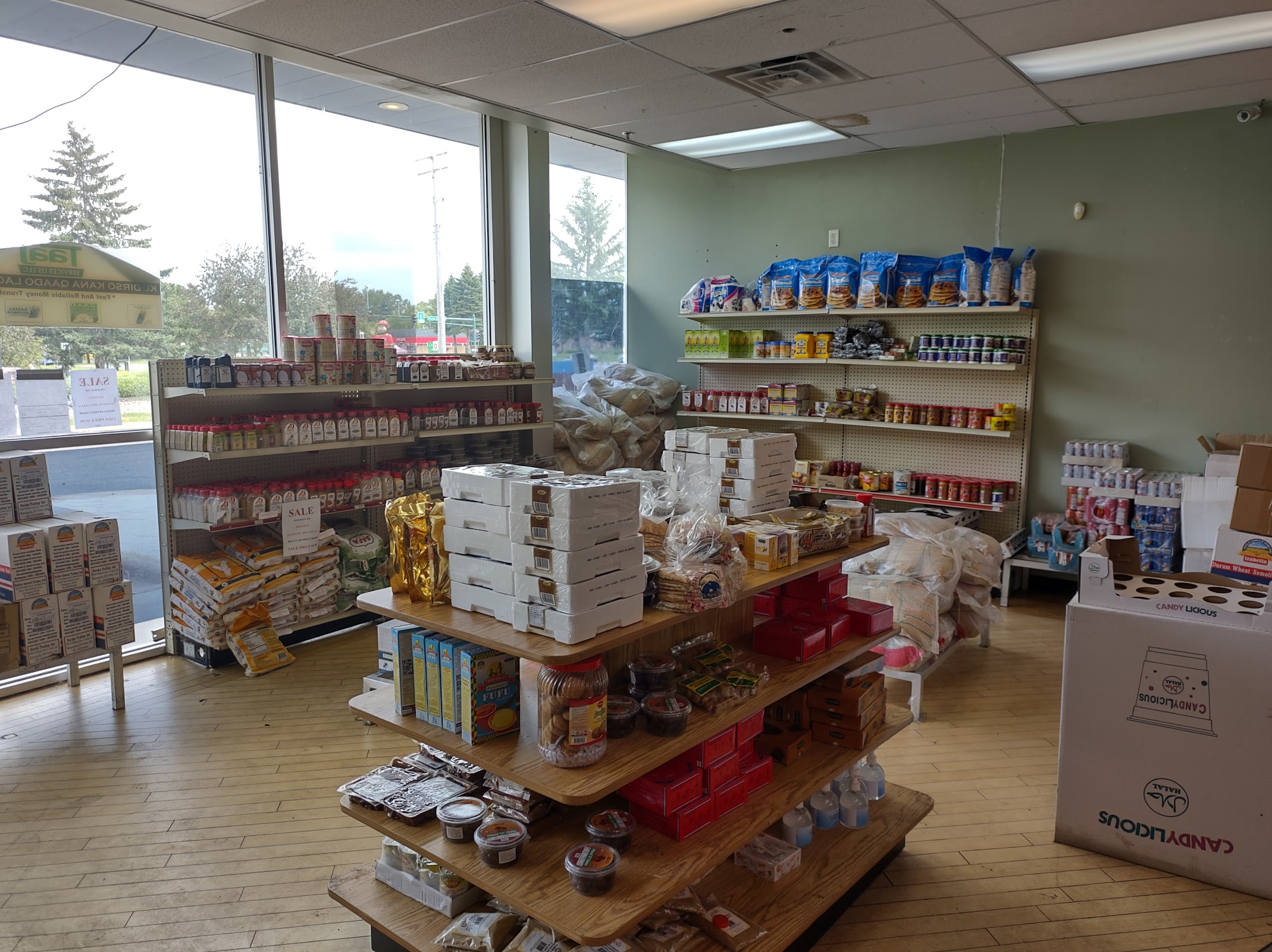 Photo of Deg Deg Halal, Grocery, Deli & Taaj express - 8755 Columbine Rd suite 103, Eden Prairie, MN 55344