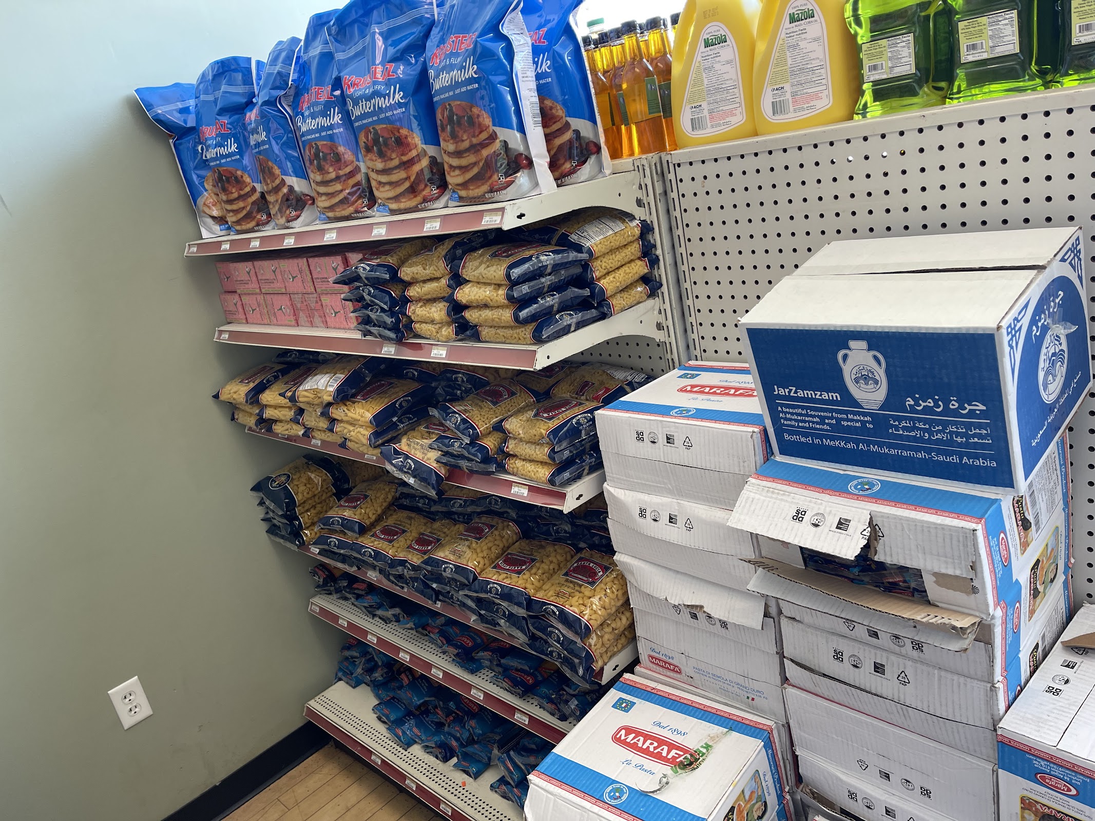 Photo of Deg Deg Halal, Grocery, Deli & Taaj express - 8755 Columbine Rd suite 103, Eden Prairie, MN 55344