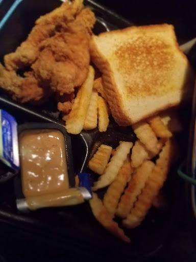 Photo of Zaxbys Chicken Fingers & Buffalo Wings - 3704 E Main St, Blytheville, AR 72315