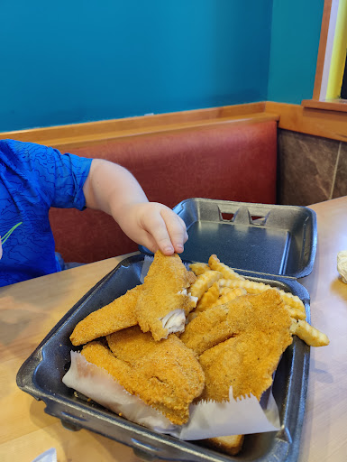 Photo of Sharks Fish & Chicken - Blytheville - 119 N Service Rd, Blytheville, AR 72315