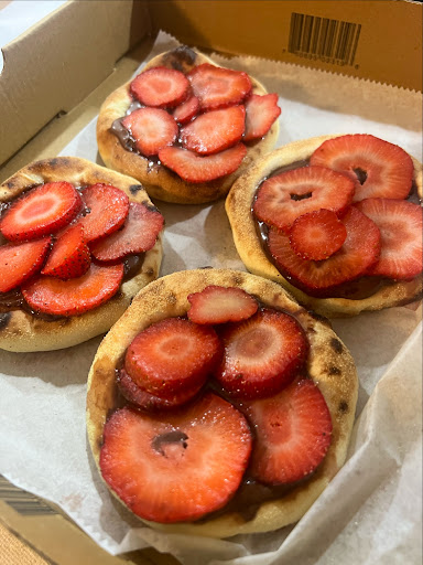 Photo of Mana Esfiha - 4180 Oak Cir, Boca Raton, FL 33431