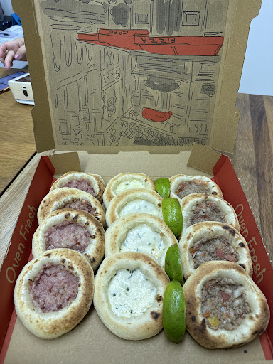 Photo of Mana Esfiha - 4180 Oak Cir, Boca Raton, FL 33431