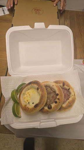 Photo of Mana Esfiha - 4180 Oak Cir, Boca Raton, FL 33431