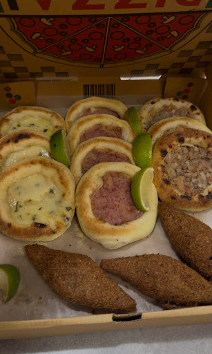 Photo of Mana Esfiha - 4180 Oak Cir, Boca Raton, FL 33431