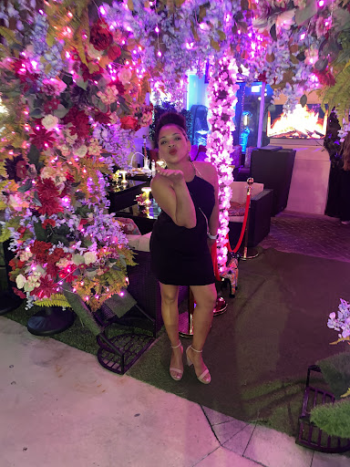 Photo of Reef Hookah & Grill - 99 SE Mizner Blvd #116, Boca Raton, FL 33432