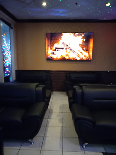 Photo of Reef Hookah & Grill - 99 SE Mizner Blvd #116, Boca Raton, FL 33432