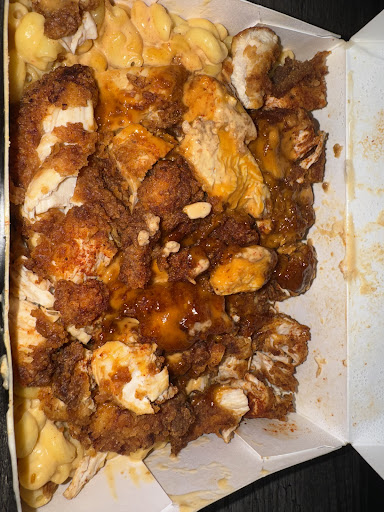 Photo of Fluffies Hot Chicken - Hackensack - 252 S Summit Ave, Hackensack, NJ 07601