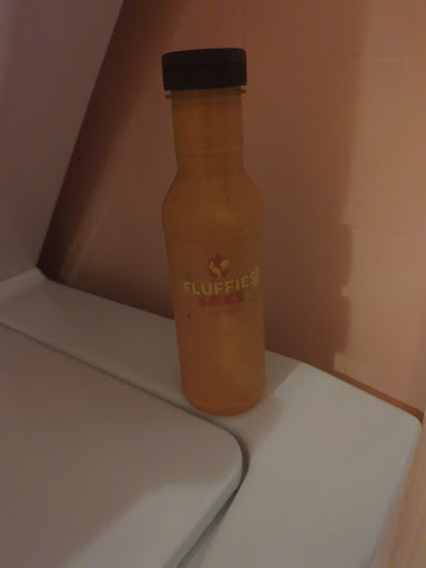 Photo of Fluffies Hot Chicken - Hackensack - 252 S Summit Ave, Hackensack, NJ 07601