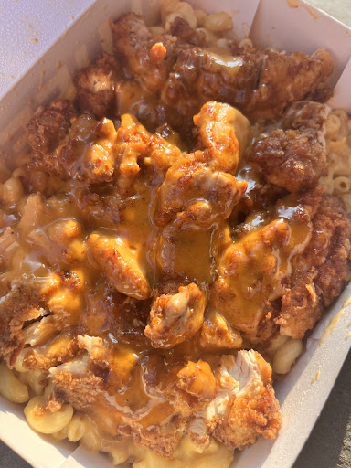 Photo of Fluffies Hot Chicken - Hackensack - 252 S Summit Ave, Hackensack, NJ 07601