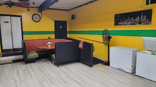 Photo of Gyro King - 314 Queen Anne Rd, Teaneck, NJ 07666