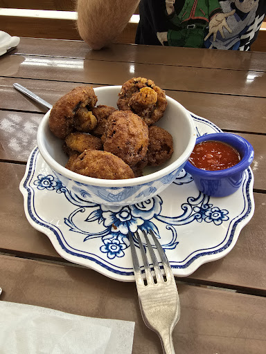 Photo of Van Gogh's Eeterie - 334 E Commercial St, Springfield, MO 65803