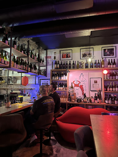 Photo of Nat Nat - 3080 Tamiami Trl N Suite 1, Naples, FL 34103