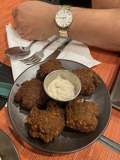 Photo of RAYHOON PERSIAN KABAOB HOUSE - 450 N Beverwyck Rd, Parsippany, NJ 07054