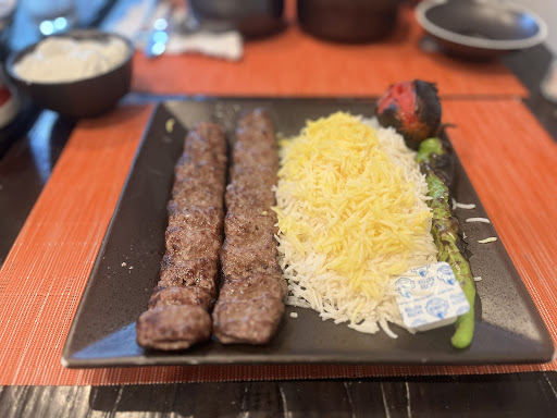 Photo of RAYHOON PERSIAN KABAOB HOUSE - 450 N Beverwyck Rd, Parsippany, NJ 07054