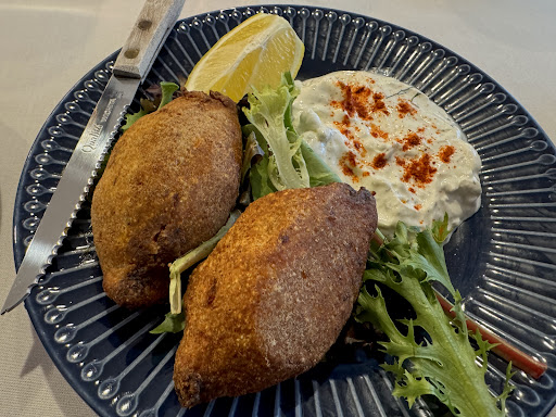 Photo of Zaytin Turkish Cuisine - 41 Mountain Blvd Unit A1, Warren, NJ 07059