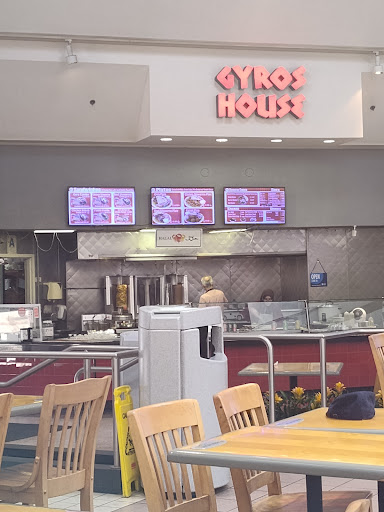 Photo of Gyros House - 415 Parkway Plaza, El Cajon, CA 92020