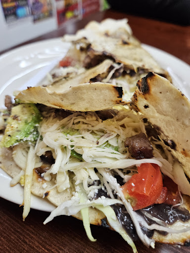 Photo of Antojitos Oaxaqueños restaurant inc - 6501 US-34, Oswego, IL 60543