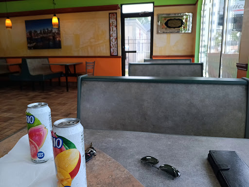 Photo of New York Gyro - 915 1st St S, Willmar, MN 56201