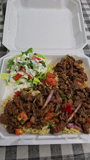 Photo of Safari Point Restaurant - 2930 W Division St, St Cloud, MN 56301