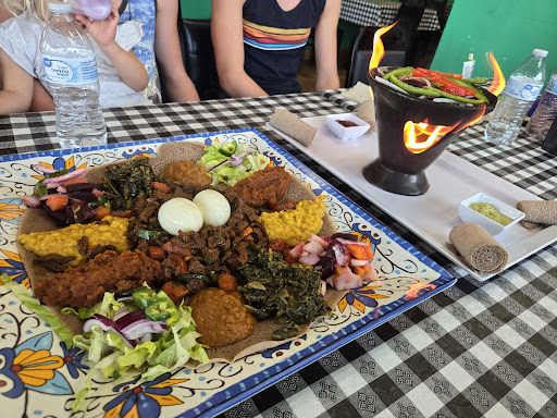 Photo of Safari Point Restaurant - 2930 W Division St, St Cloud, MN 56301