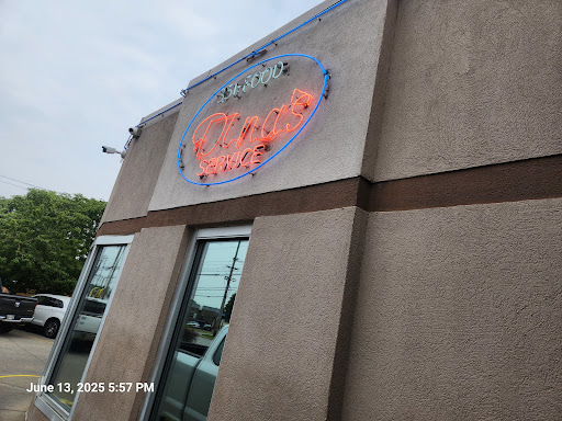 Photo of Dina's Pizza & Pub - 5701 Memphis Ave, Cleveland, OH 44144