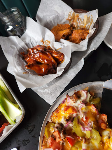 Photo of Dina's Pizza & Pub - 5701 Memphis Ave, Cleveland, OH 44144