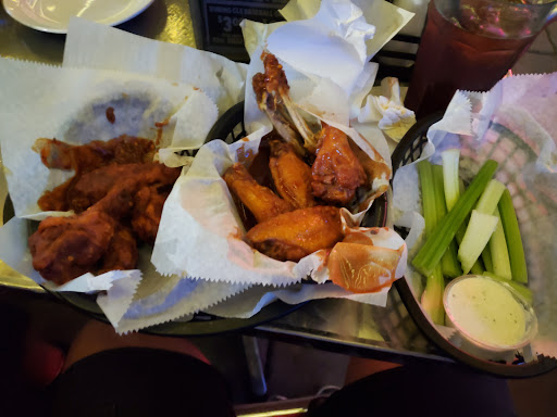 Photo of Dina's Pizza & Pub - 5701 Memphis Ave, Cleveland, OH 44144