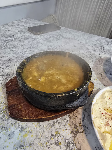 Photo of Reef Alyemen Restaurant - مطعم ريف اليمن - 3553 W 117th St, Cleveland, OH 44111