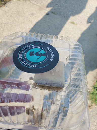 Photo of Mrs. Dessert & Kumpir محل حلويات عربي - 339 22nd Ave NE, Minneapolis, MN 55418