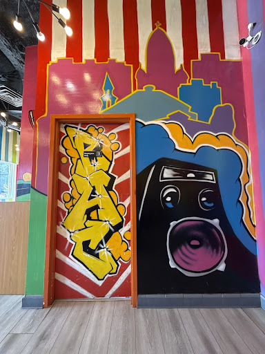 Photo of Blazin' Hot Chicken Restaurant in Lafayette - 1011 E University Ave Suite B, Lafayette, LA 70503