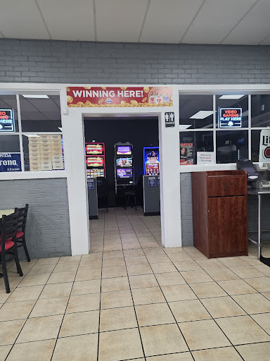 Photo of Niki's Gyros - 1038 Weiland Rd, Buffalo Grove, IL 60089