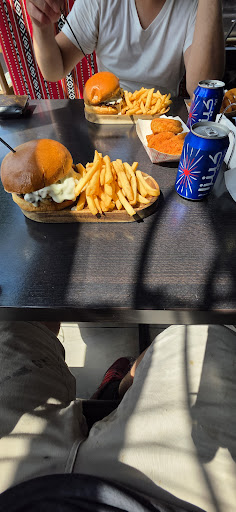 Photo of Fattoush Burgers - 11015 S Harlem Ave, Worth, IL 60482