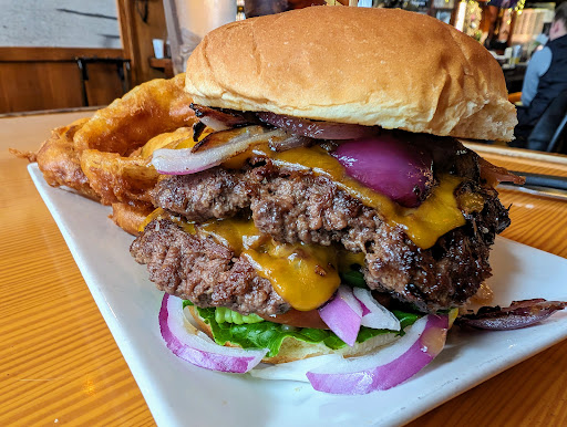 Photo of The Som - 863 Jefferson St, Burlington, IA 52601