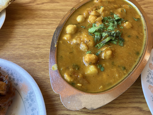 Photo of Shalimar of India - 16 N Winooski Ave, Burlington, VT 05401