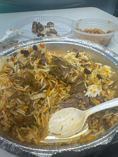 Photo of Yummy Halal (NY Street Food) Kabob & Birynani Palace - 5805 Silver Hill Rd, District Heights, MD 20747