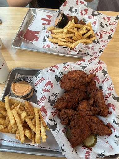 Photo of CHiKN - 20018 US-19, Cranberry Twp, PA 16066