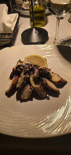 Photo of Lithos Estiatorio - 405 Eisenhower Pkwy, Livingston, NJ 07039