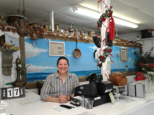 Photo of Greek Corner - 2153 Airline Dr, Bossier City, LA 71111