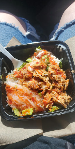 Photo of Longboards Wraps & Bowls - 1173 W Kansas St, Liberty, MO 64068