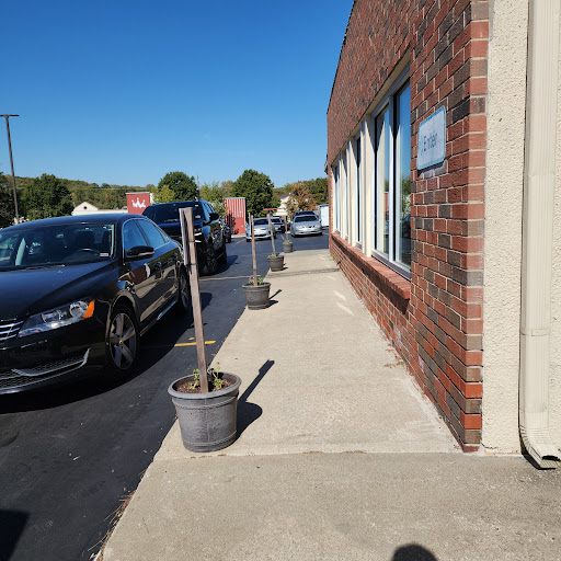 Photo of Longboards Wraps & Bowls - 1173 W Kansas St, Liberty, MO 64068