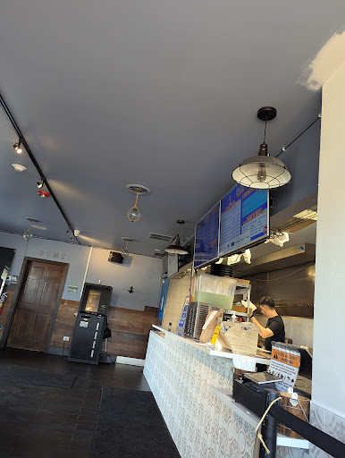 Photo of Chum’s Shrimp Shack - 2115 W Main St, St. Charles, IL 60174