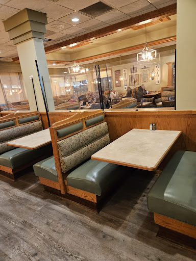 Photo of Larsa's Kitchen - 90 Tyler Creek Plaza, Elgin, IL 60123