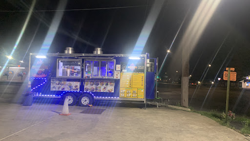 Photo of Shawarma alzaeem food truck - 7880 Culebra Rd, San Antonio, TX 78251