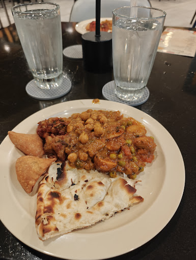 Photo of Tandoor & Tadka - 715 N Giant City Rd #8, Carbondale, IL 62902