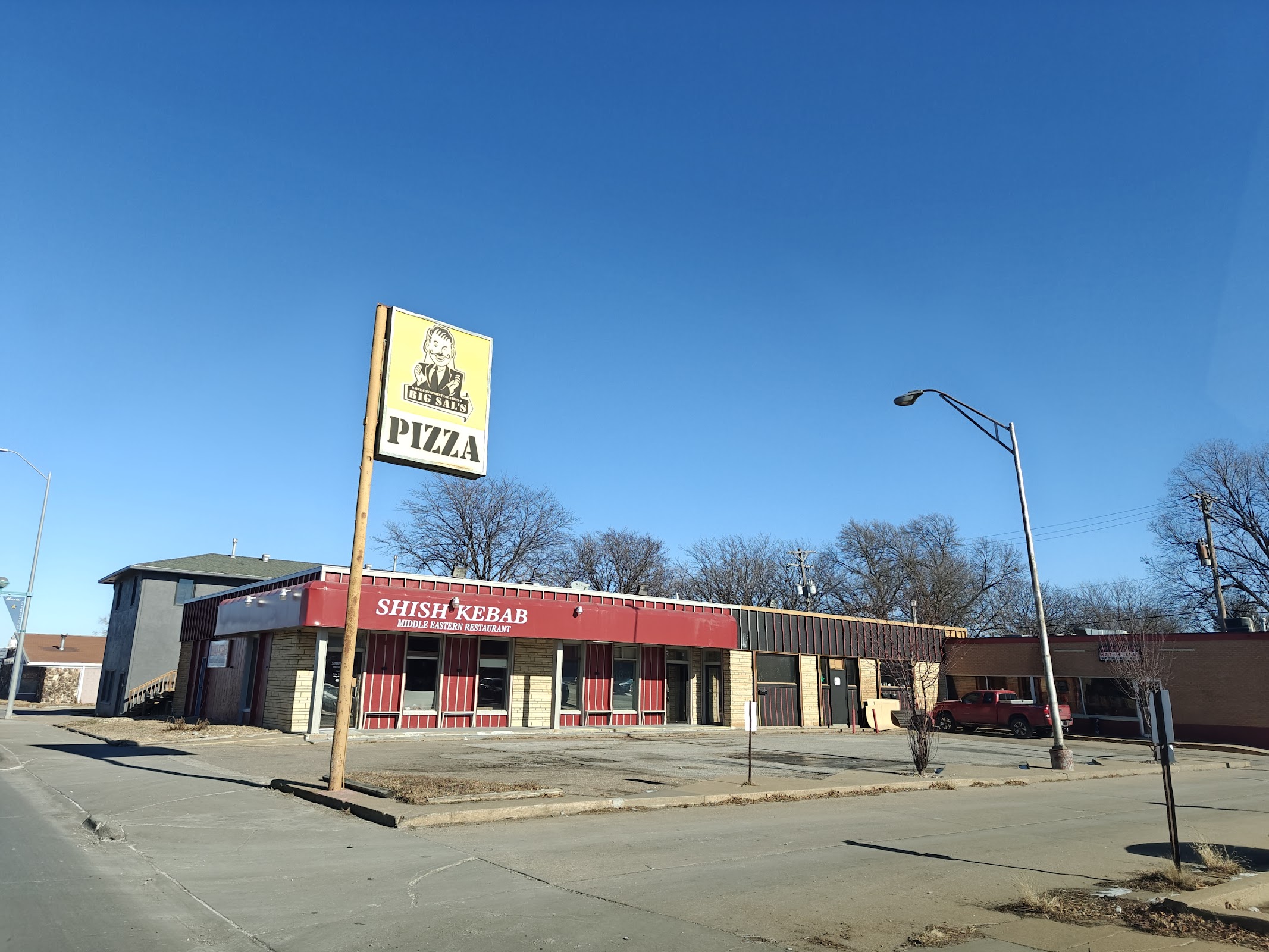 Photo of Dory Barbecue - 832 N 27th St, Lincoln, NE 68503