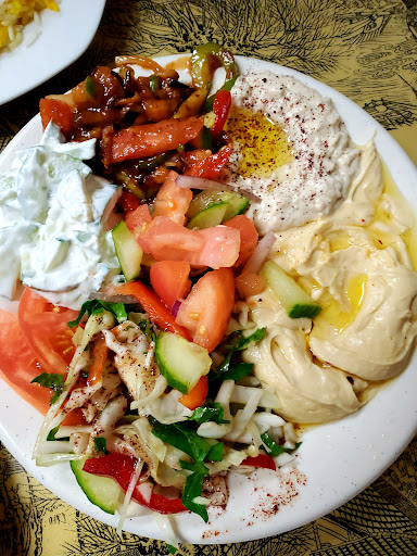 Photo of Amins kitchen & Grocery Store مطبخ واسواق الامين - 850 N 27th St, Lincoln, NE 68503